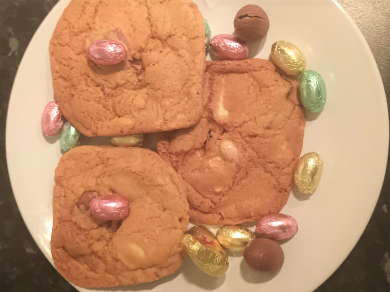 Spring desserts: Easter egg cookies