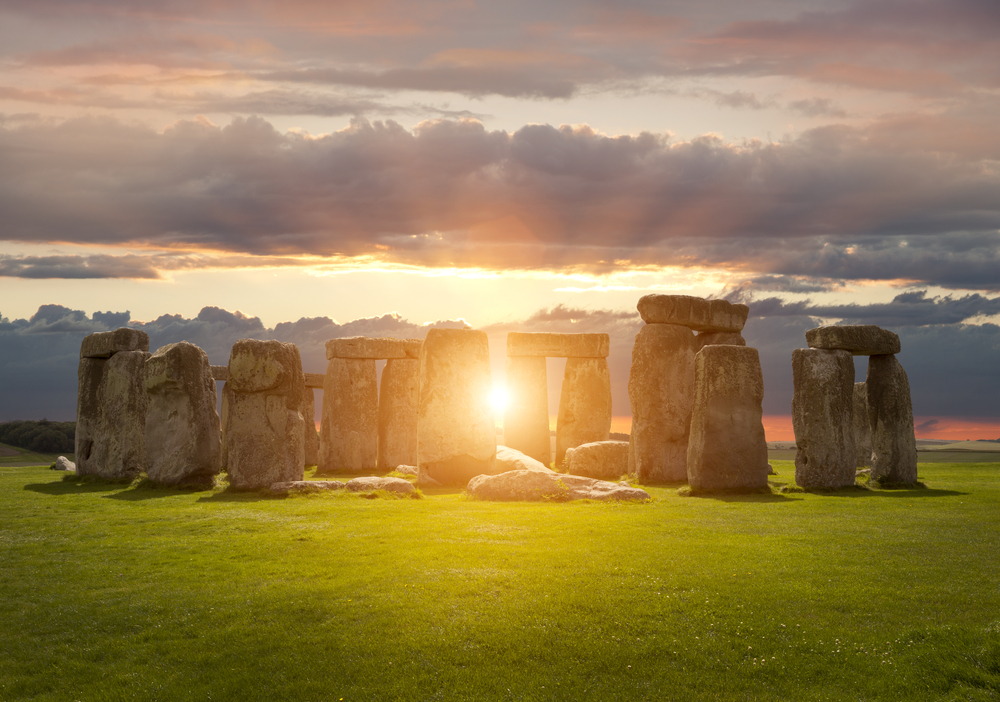 Summer solstice traditions- stonehenge sunrise in the circle