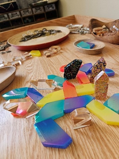 Table gems
